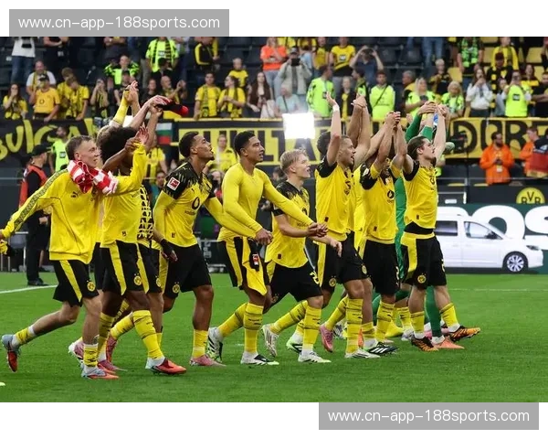 欧冠比赛复盘：从数据到激情的全景解码